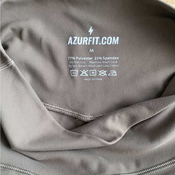 Azur Classic Fit High-waisted leggings. Size M. Excellent Condition. - Picture 3 of 6